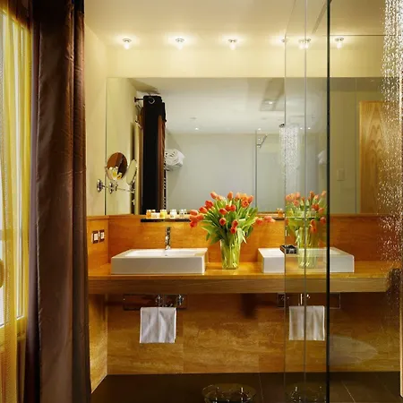 Babuino 181 - Small Luxury Of The World