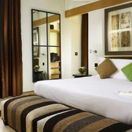 Babuino 181 - Small Luxury Of The World 4*