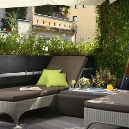 מלון Babuino 181 - Small Luxury Of The World 4*