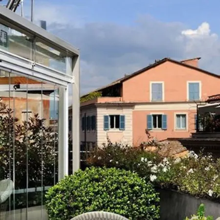 Babuino 181 - Small Luxury Of The World מלון 4*