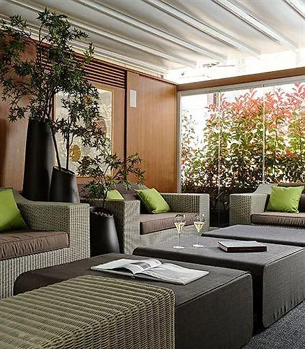 Babuino 181 - Small Luxury Of The World מלון 4*