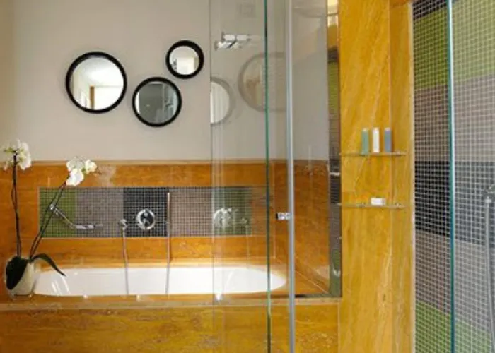 מלון Babuino 181 - Small Luxury Of The World 4*